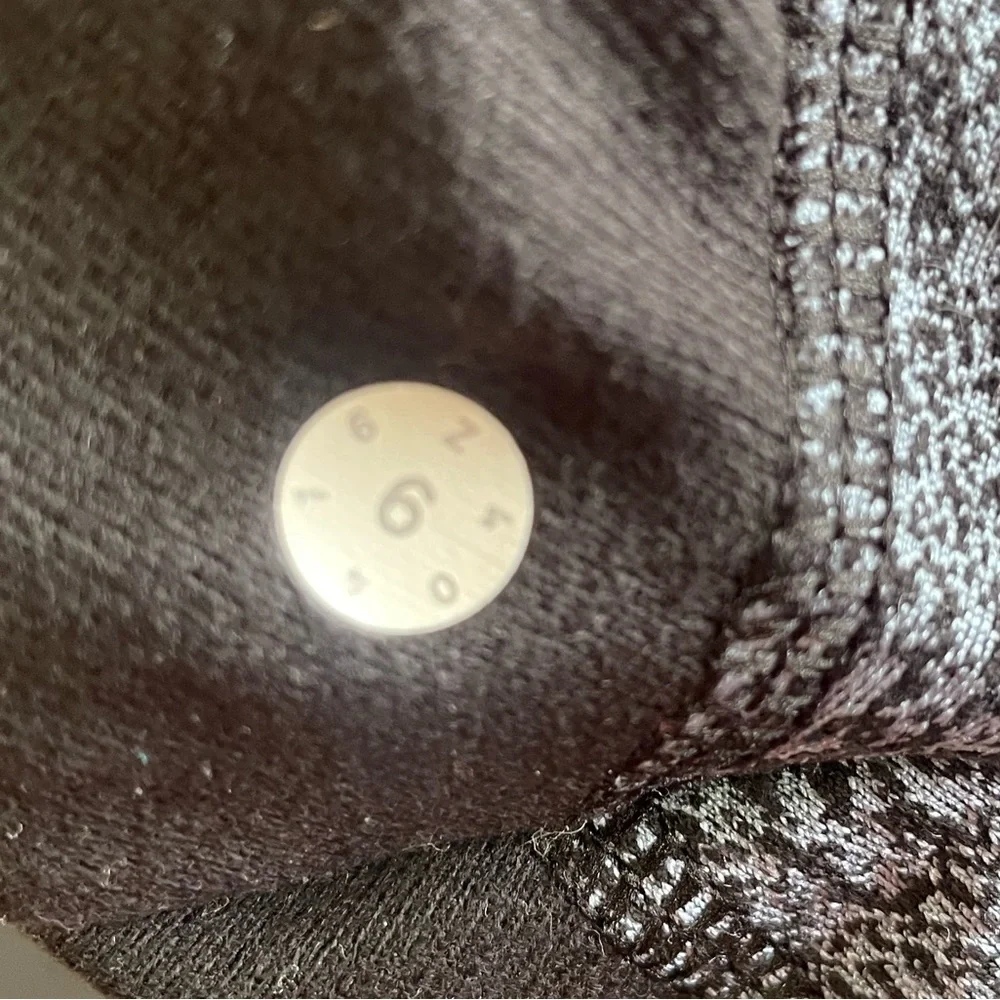 Lululemon Pick Up The Pace Long Sleeve Hoodie Size 6